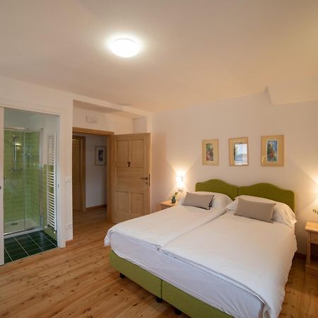 Hotel Alpedale à Ovaro Extérieur photo