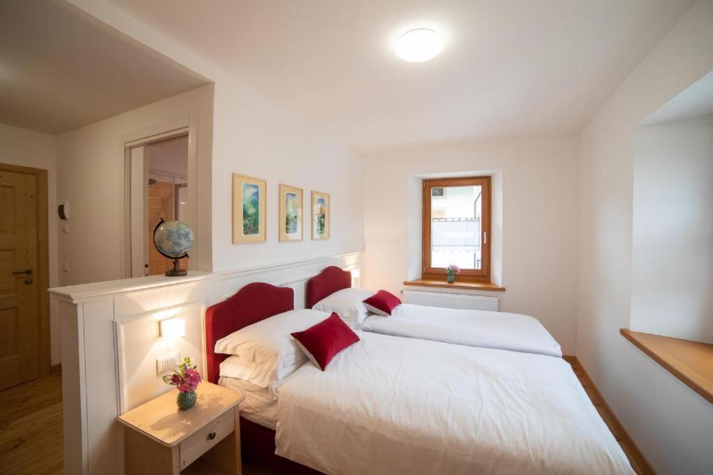 Hotel Alpedale à Ovaro Extérieur photo